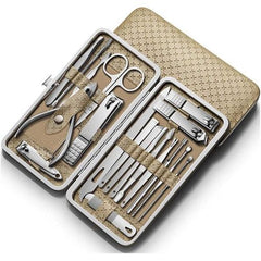 MANICURE SET