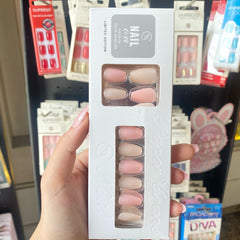 PAPER CRARE NAIL ON PRESS MILKY & PINK