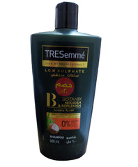 TRESEMME BOTANIX COCONUT MILK & ALOEVERA SHAMPOO 600ML DISC 20%