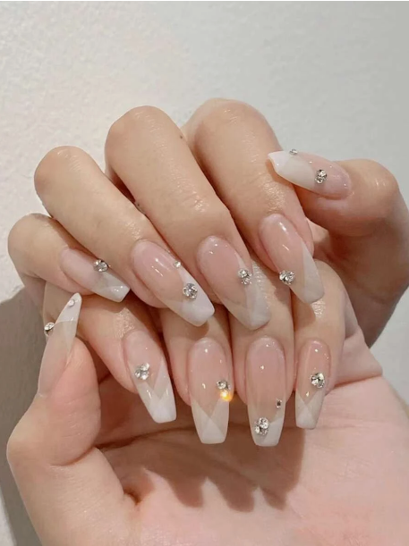 SHEIN BEAUTIFUL NAIL 1113