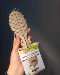 EKLIPS ECO FRIENDLY HAIR BRUSH