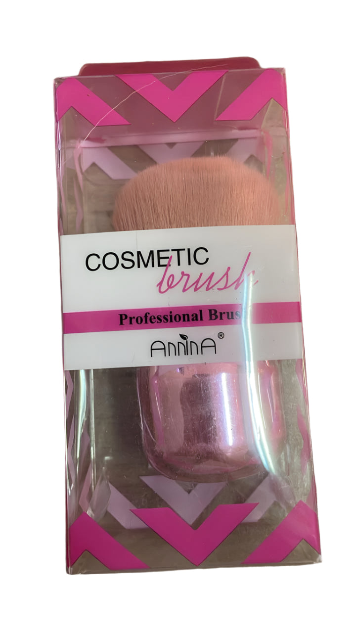 BLUSH BRUSH