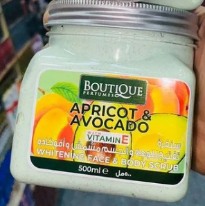 BOUTIQUE PERFUMES APRICOT & AVOCADO WITH VITAMIN E WHITENING FACE & BODY SCRUB 500ML - Anwar Store