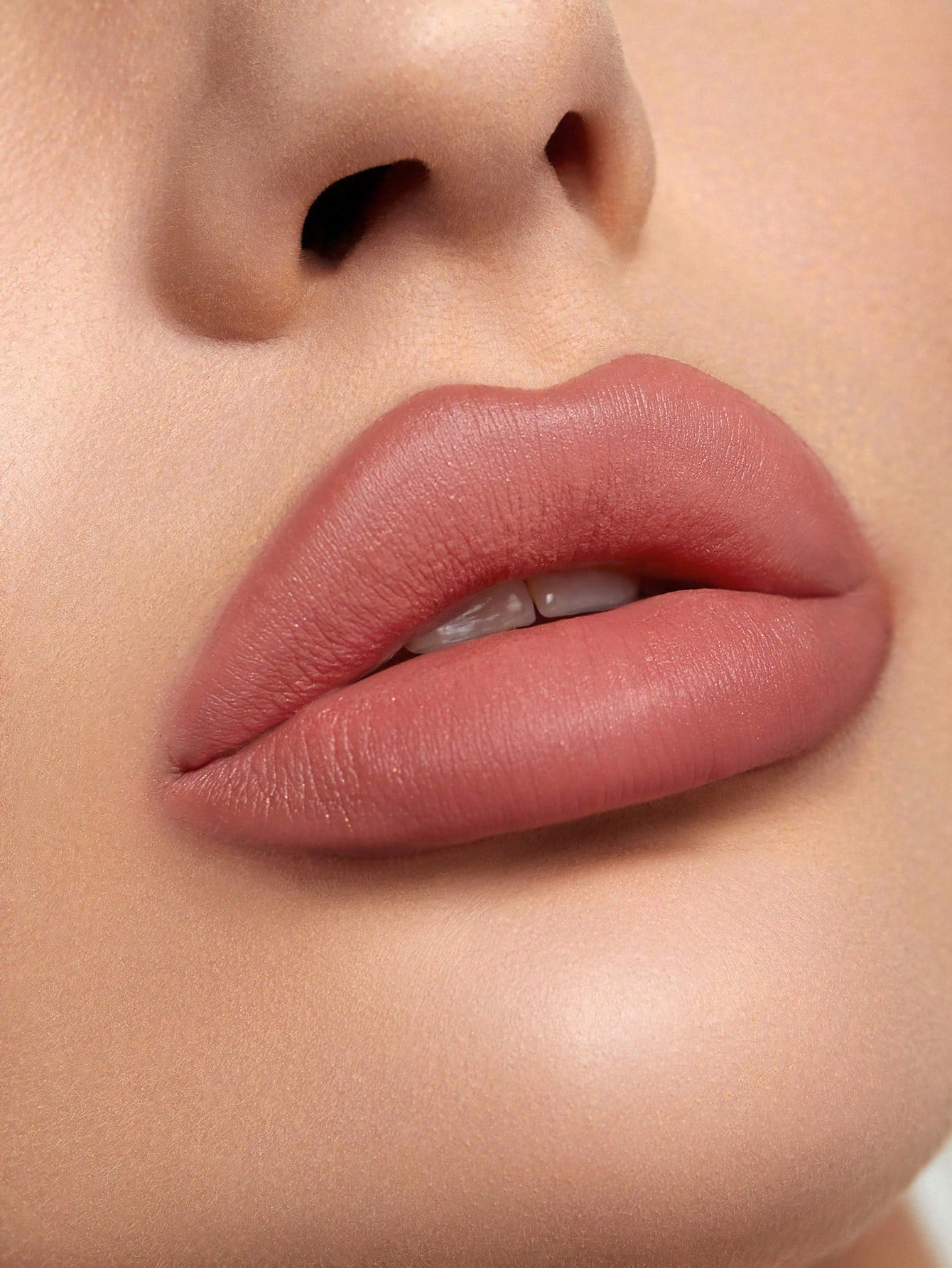 SHEGLAM BEACH BABE VELVET LIPSTICK 3.5G - Anwar Store