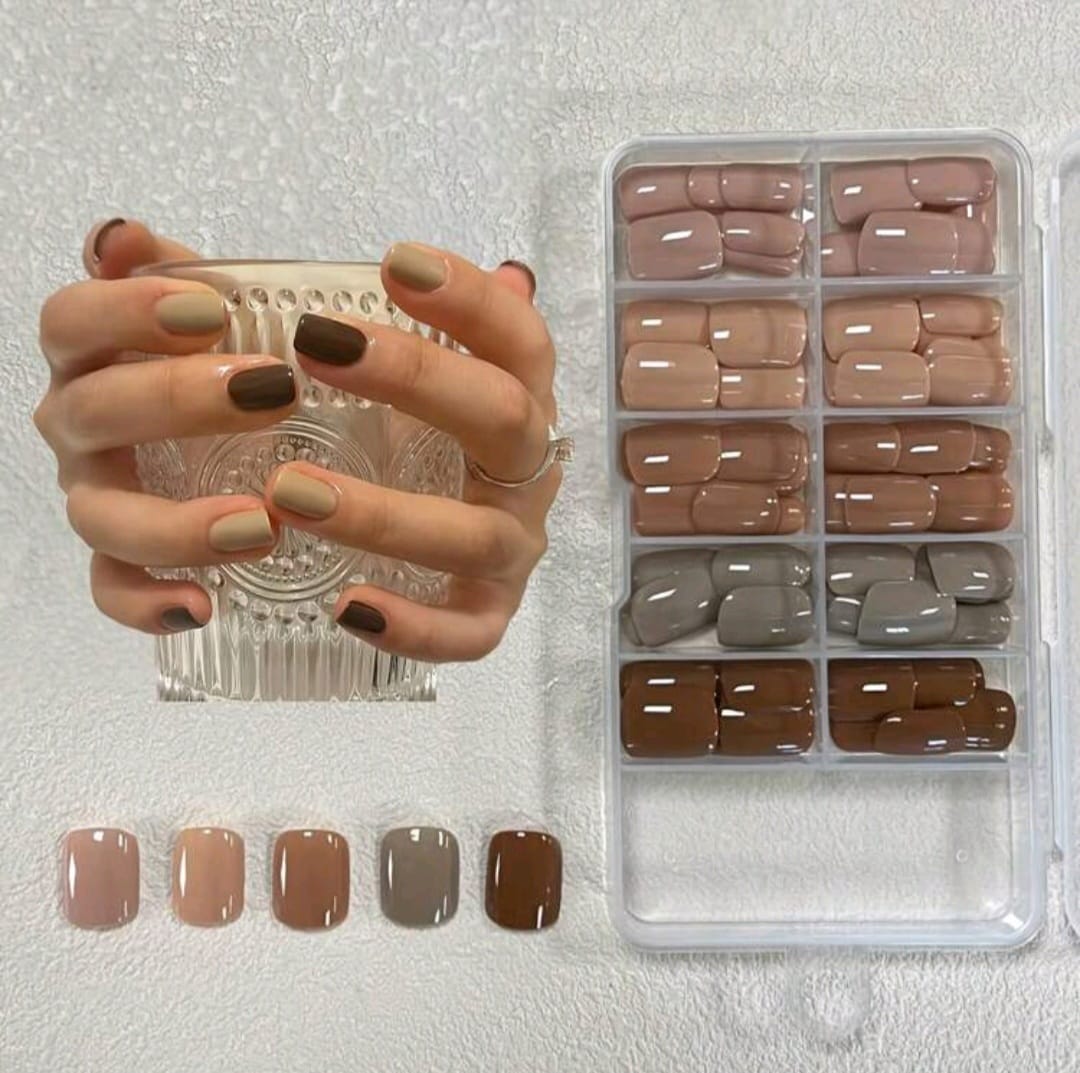SHEIN BOX OF 150PCS FALL/WINTER STYLE BROWN-COLORED NAILS - Anwar Store