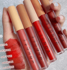 SHEIN VON GEE 05 SMALL BLACK BEAR LIP GLAZE - Anwar Store
