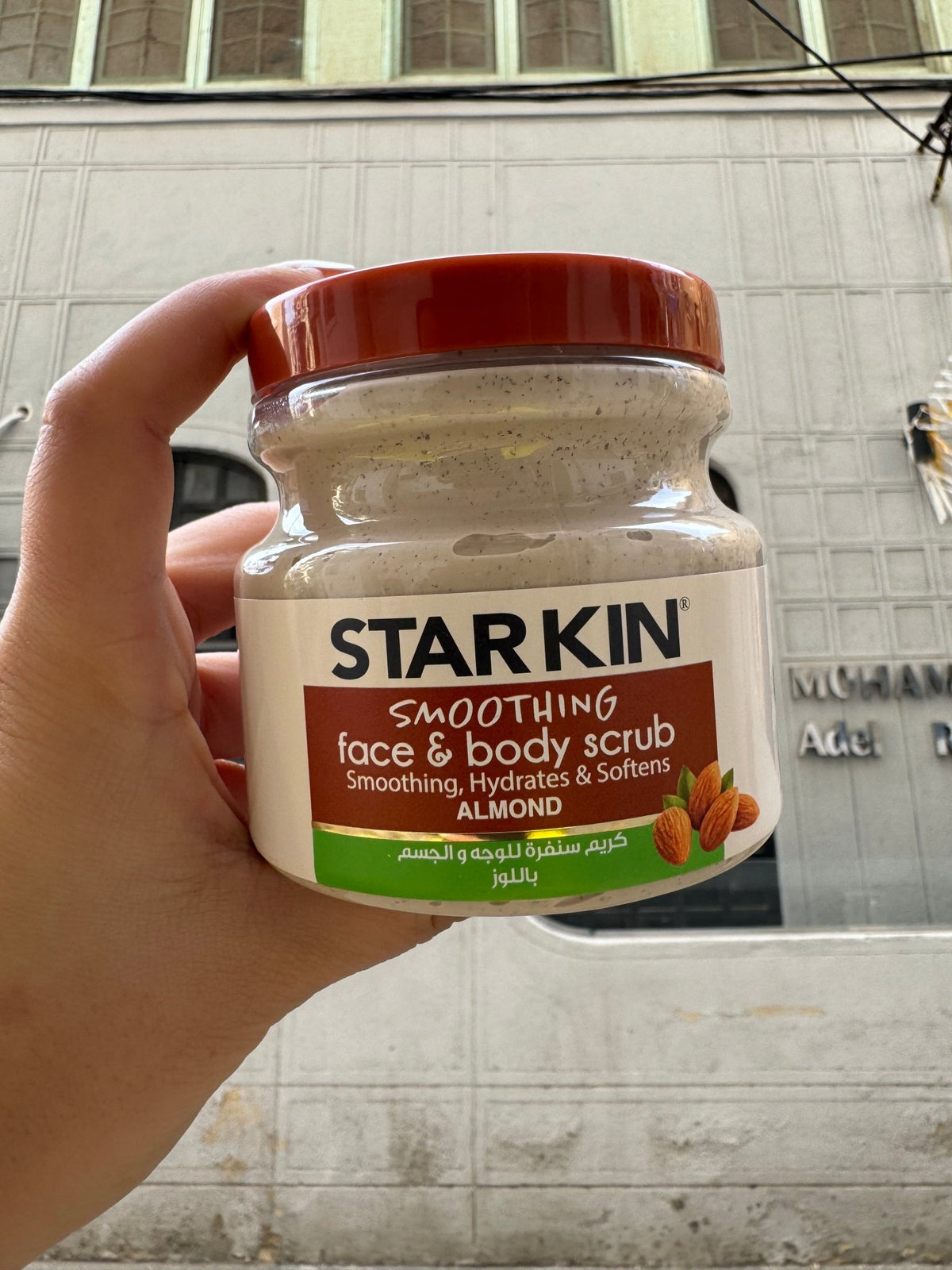 STARKIN ALMOND FACE & BODY SCRUB 300GR - Anwar Store