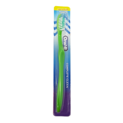 Oral-B Complete Clean Tooth Brush